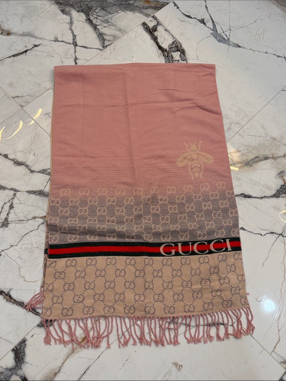 New Gucci Pink Bee & GG Logo Wool Scarf/Shawl with Signature Stripe